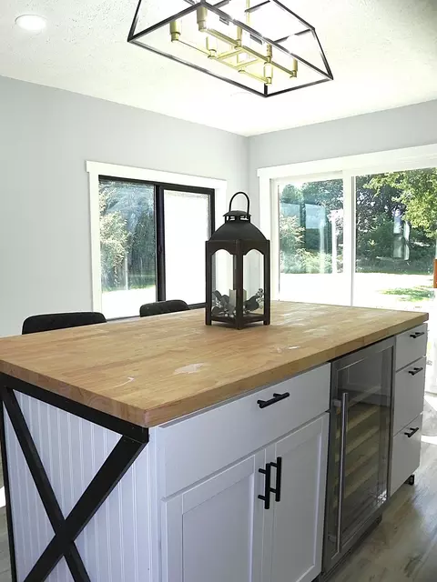 Kitchen - 13805 Riverside Dr, Constantine, MI 49042 photo 4 of 7