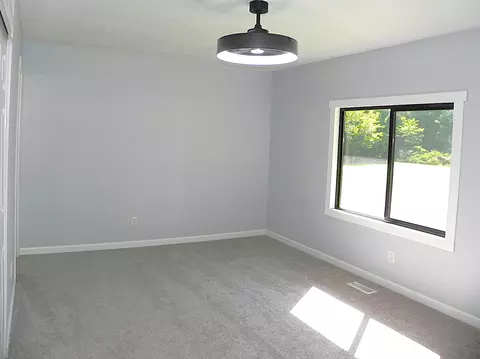 Bedroom - 13805 Riverside Dr, Constantine, MI 49042 photo 1 of 4