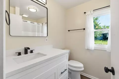 Bath - 521 E Morrell St, Otsego, MI 49078 photo 1 of 1