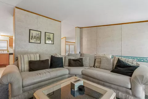 Living - 5810 113th Ave, Pullman, MI 49450 photo 3 of 5