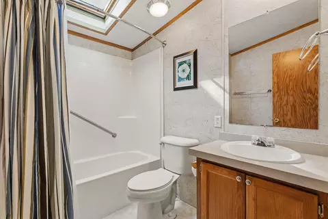Bath - 5810 113th Ave, Pullman, MI 49450 photo 1 of 3