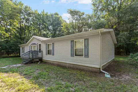 Exterior - 5810 113th Ave, Pullman, MI 49450 photo 2 of 6