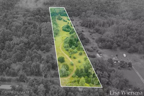 View/Area - E 8th Street, White Cloud, MI 49349 photo 2 of 4
