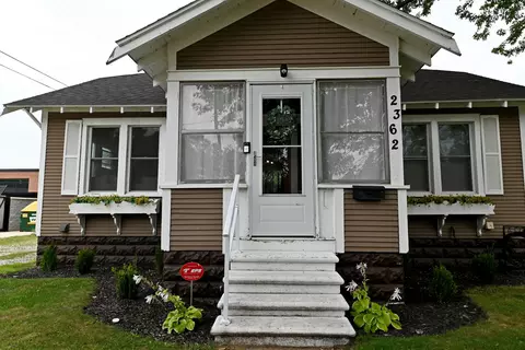 2362 Denmark St, Muskegon, MI 49441