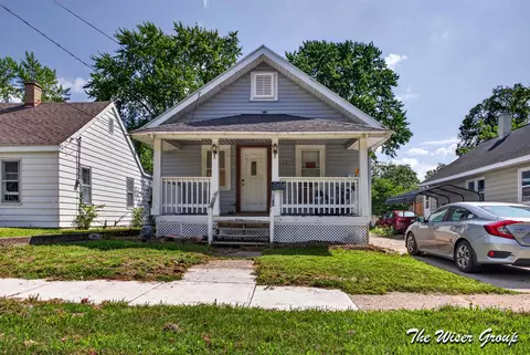 2420 Mckee Ave SW, Wyoming, MI 49509