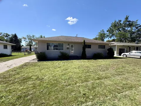 1497 W Summit Ave, Roosevelt Park, MI 49441