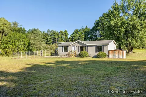 11250 20 Mile Rd NE, Cedar Springs, MI 49319