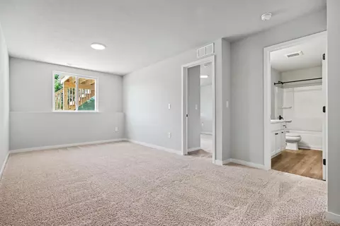 Bedroom - 1206 Pine St, Three Rivers, MI 49093 photo 3 of 10