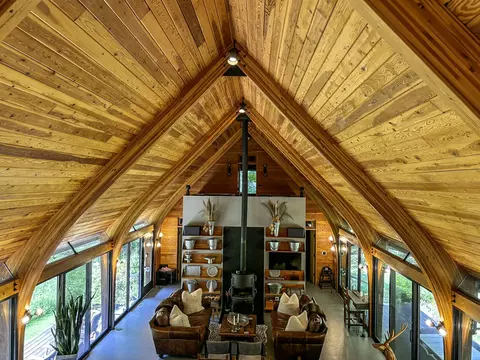 Living - 41 Camp Madron Rd, Buchanan, MI 49107 photo 4 of 4