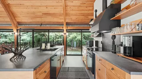 Kitchen - 41 Camp Madron Rd, Buchanan, MI 49107 photo 2 of 3