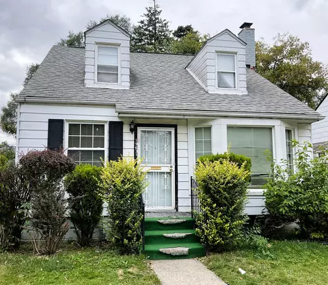 19631 Healy St, Detroit, MI 48234