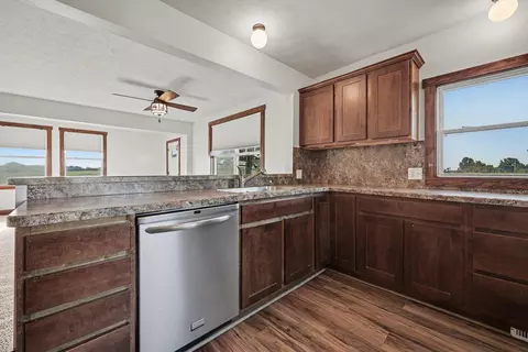 Kitchen - 4594 SW 14th St, Dorr, MI 49323 photo 3 of 3