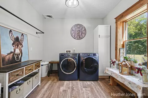 Other - 8872 E Spencer Rd, Crystal, MI 48818 photo 1 of 14
