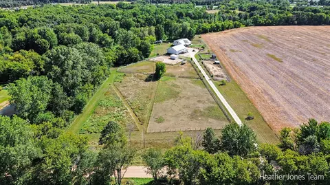 View/Area - 8872 E Spencer Rd, Crystal, MI 48818 photo 1 of 4