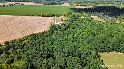 View/Area - 8872 E Spencer Rd, Crystal, MI 48818 photo 2 of 4