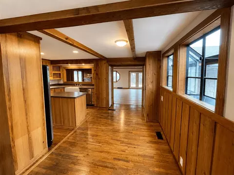 Entry Way - 5480 Wellesley Dr, Jackson, MI 49201 photo 3 of 3