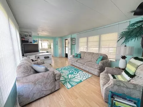 Living - 481 Maple Ln, Coldwater, MI 49036 photo 1 of 2