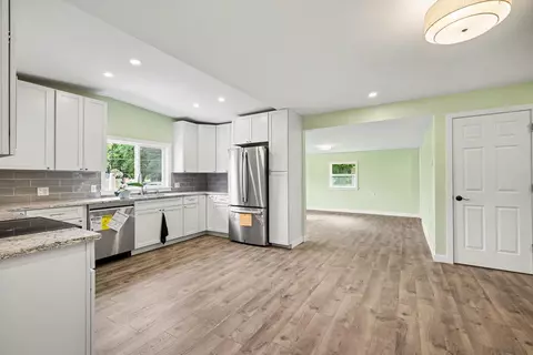Kitchen - 3221 Irene St, Jackson, MI 49202 photo 2 of 2
