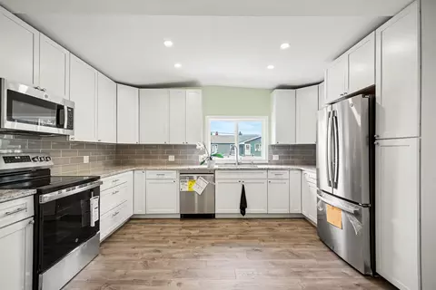 Kitchen - 3221 Irene St, Jackson, MI 49202 photo 1 of 2