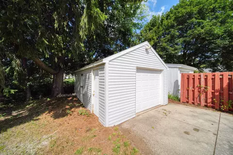 Other - 744 Briarcliff Rd, Jackson, MI 49203 photo 8 of 10