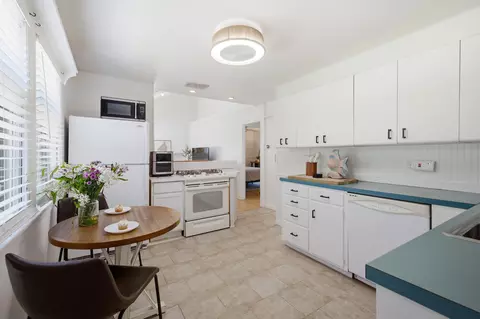 Kitchen - 13647 Prairie Rd, Harbert, MI 49115 photo 2 of 3