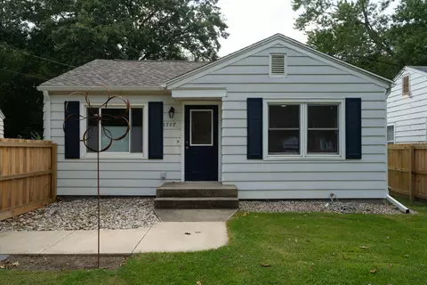 1707 Texel Dr, Kalamazoo, MI 49048