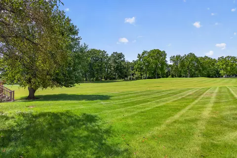 Exterior - 2619 Mulligan Dr, Jackson, MI 49203 photo 6 of 12