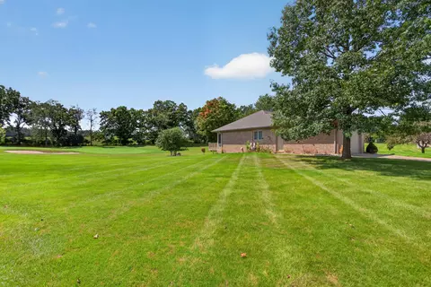 Exterior - 2619 Mulligan Dr, Jackson, MI 49203 photo 7 of 12