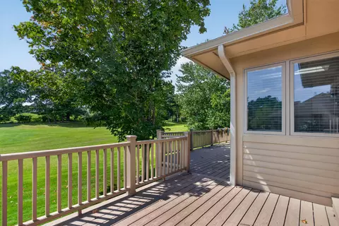 Exterior - 2619 Mulligan Dr, Jackson, MI 49203 photo 11 of 12