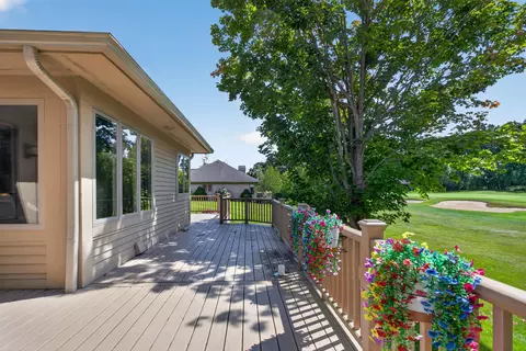 Exterior - 2619 Mulligan Dr, Jackson, MI 49203 photo 9 of 12