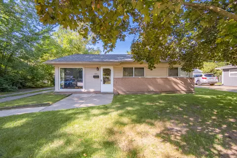 1810 Carol Ann Ave, Ypsilanti, MI 48198