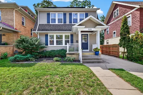 1252 SE Sherman St SE, Grand Rapids, MI 49506