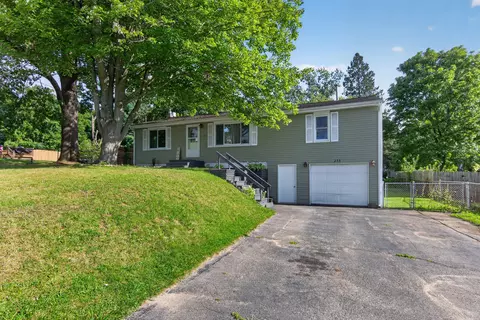 Exterior - 233 E Clark St, Jackson, MI 49203 photo 2 of 14