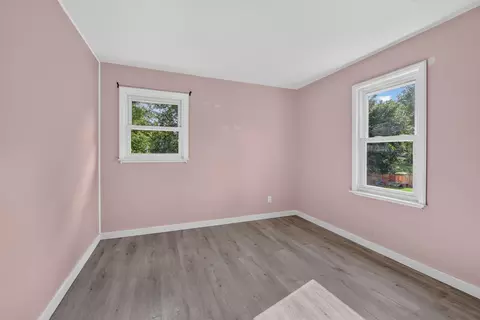 Bedroom - 233 E Clark St, Jackson, MI 49203 photo 6 of 10
