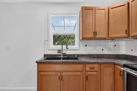 Kitchen - 233 E Clark St, Jackson, MI 49203 photo 3 of 4