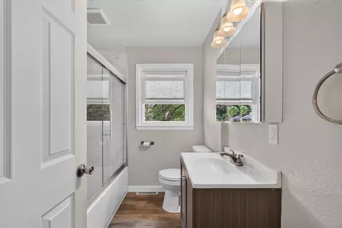 Bath - 233 E Clark St, Jackson, MI 49203 photo 1 of 6