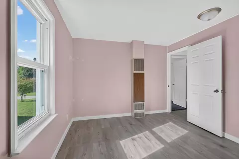 Bedroom - 233 E Clark St, Jackson, MI 49203 photo 5 of 10