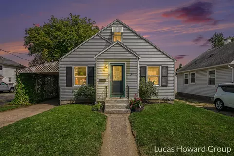 1546 Powers Ave NW, Grand Rapids, MI 49504