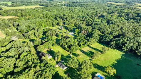 View/Area - 2356 Hatch Rd, Jackson, MI 49201 photo 3 of 7