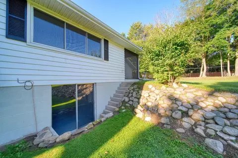 Exterior - 2356 Hatch Rd, Jackson, MI 49201 photo 9 of 16