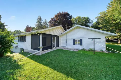 Exterior - 2356 Hatch Rd, Jackson, MI 49201 photo 10 of 16