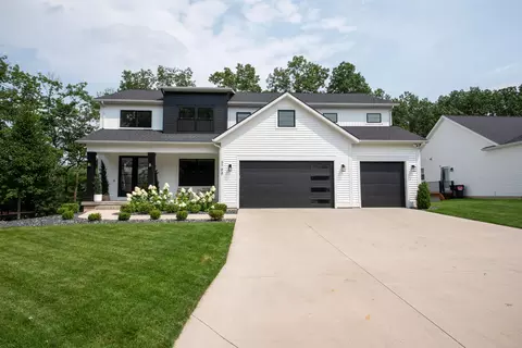 3788 Siebers Ln NE, Grand Rapids, MI 49525