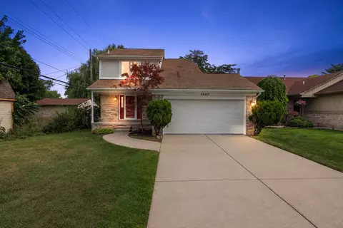 34266 Rhode Island St, Clinton Twp, MI 48035