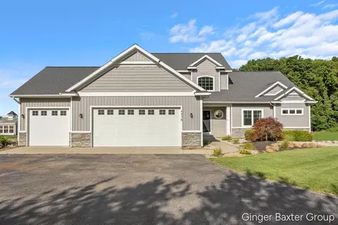 4476 Sunrise Trl, Caledonia, MI 49316