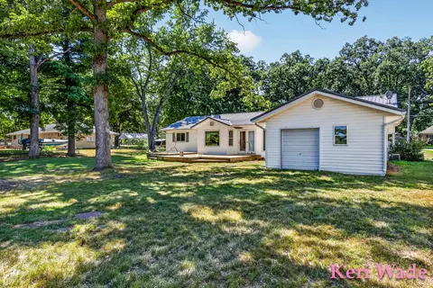 Exterior - 152 S Webster St, White Cloud, MI 49349 photo 4 of 6