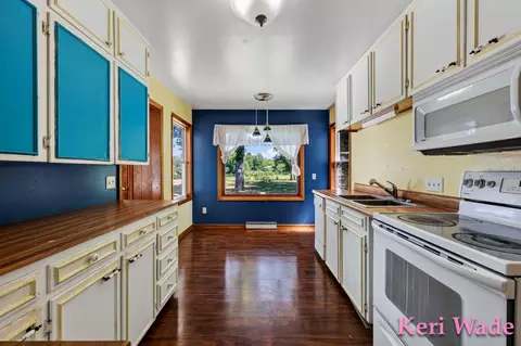 Kitchen - 152 S Webster St, White Cloud, MI 49349 photo 2 of 3