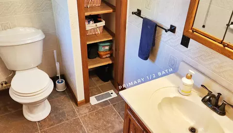 Bath - 899 E 8th St, White Cloud, MI 49349 photo 1 of 5