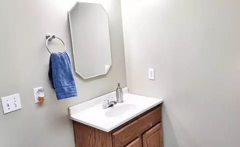 Bath - 899 E 8th St, White Cloud, MI 49349 photo 4 of 5
