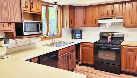 Kitchen - 899 E 8th St, White Cloud, MI 49349 photo 2 of 3