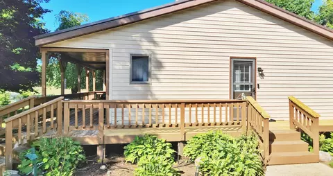 Exterior - 899 E 8th St, White Cloud, MI 49349 photo 4 of 22